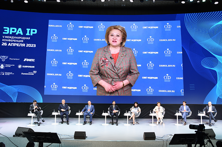 Председатель Комитета Совета Федерации по науке, образованию и культуре Лилия Гумерова